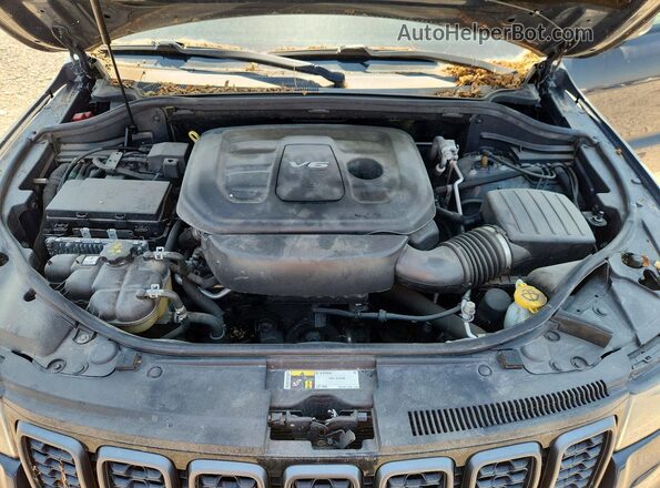 1C4RJFLG0JC211098 2018 JEEP GRAND Charcoal Вид задньої частини салону
