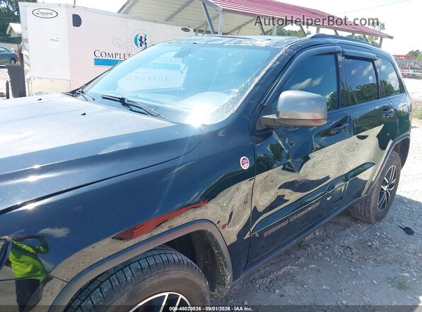 1C4RJFLT8JC363563 2018 JEEP GRAND CHEROKEE Черный Вид спереди