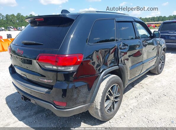 1C4RJFLT8JC363563 2018 JEEP GRAND CHEROKEE Черный Задняя правая четверть