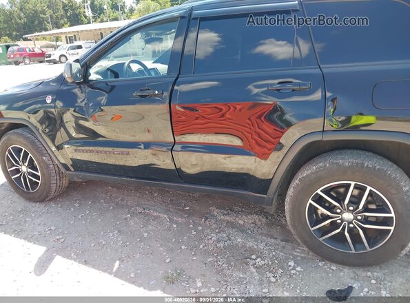 1C4RJFLT8JC363563 2018 JEEP GRAND CHEROKEE Черный Панорамный вид салона 360°