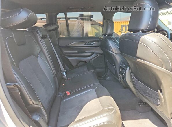 1C4RJHAG0RC244208 2024 JEEP GRAND Silver უკანა სალონის ხედი