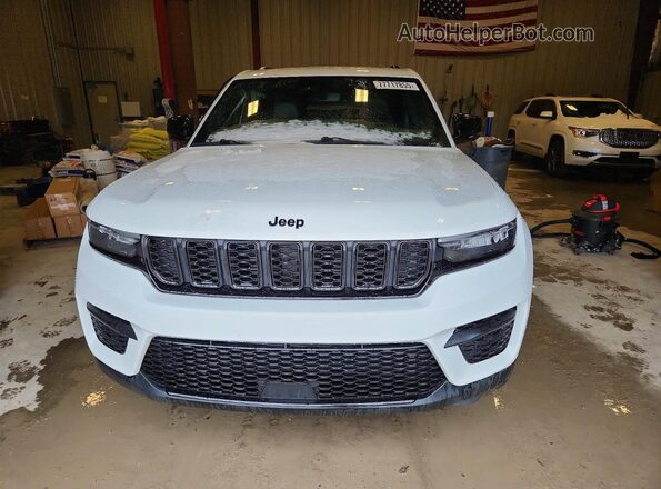 1C4RJHAG7P8776992 2023 JEEP GRAND White Դիմացի տեսք