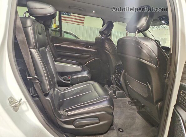 1C4RJKBG1M8134890 2021 JEEP GRAND White უკანა სალონის ხედი