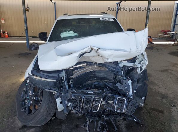 1C4RJKBG6R8536296 2024 JEEP GRAND White Widok z przodu