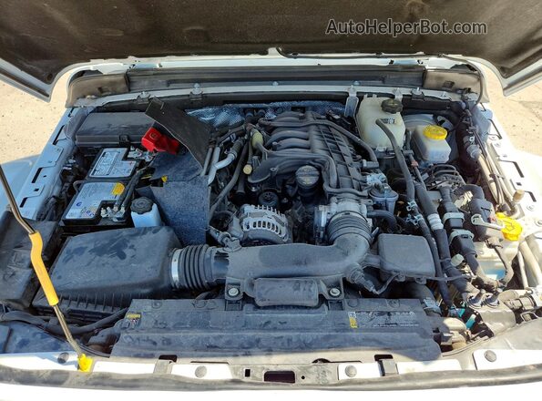 1C4RJXFGXSW554342 2025 JEEP WRANGLER White Սալոնի հետևի տեսք