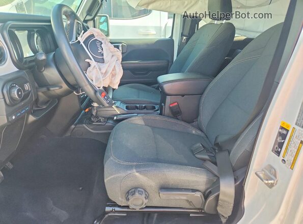 1C4RJXP65RW232644 2024 JEEP WRANGLER White Front interior view