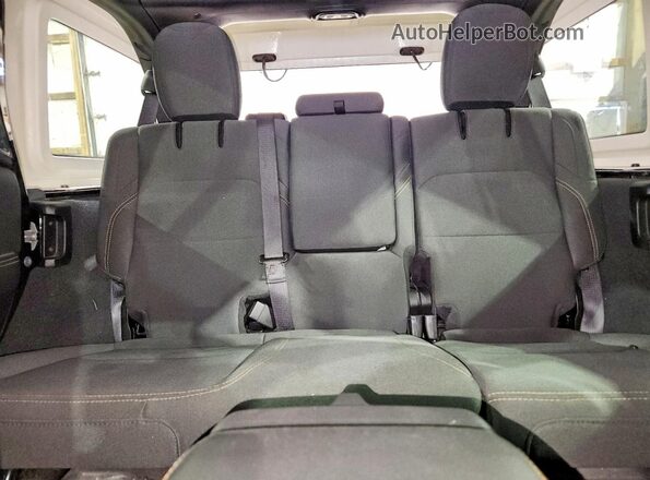 1C4RJXP69RW292426 2024 JEEP WRANGLER Black უკანა სავარძლების ხედი