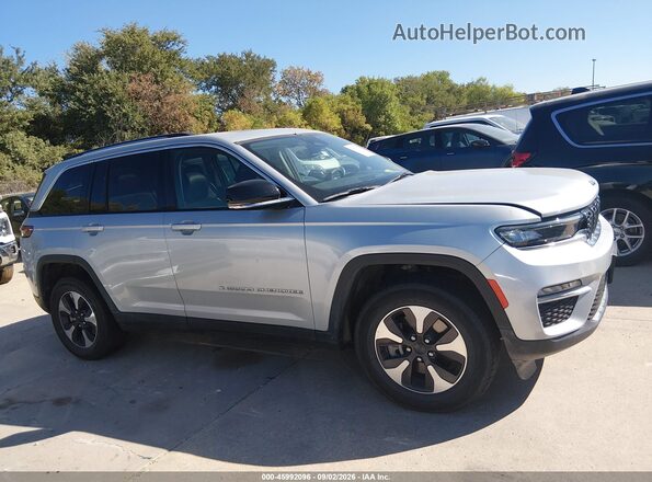 1C4RJYB63RC720599 2024 JEEP GRAND CHEROKEE 4XE Silver უკანა სალონის ხედი