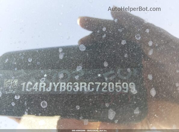 1C4RJYB63RC720599 2024 JEEP GRAND CHEROKEE 4XE Silver ძრავის განყოფილების ხედი