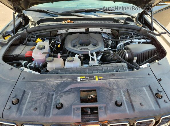 1C4RJYB65PC669667 2023 JEEP GRAND Black ძრავის განყოფილების ხედი