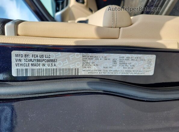 1C4RJYB65PC669667 2023 JEEP GRAND Black VIN კოდის სტიკერის ხედი