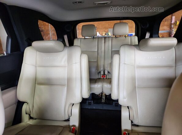 1C4SDJET3JC101183 2018 DODGE DURANGO Burgundy Vista de los asientos traseros