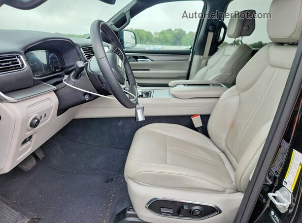 1C4SJUBP2SS520070 2025 JEEP WAGONEER Черный Вид салона спереди