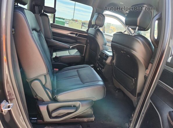 1C4SJVBP8SS535789 2025 JEEP WAGONEER Gray Widok wnętrza z tyłu