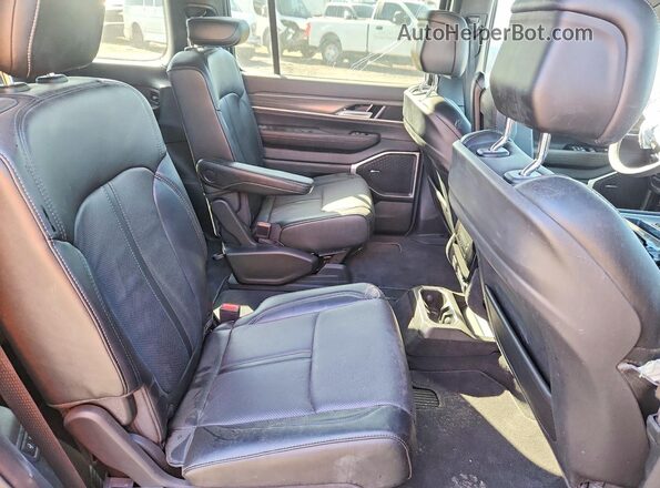 1C4SJVDP7RS170450 2024 JEEP WAGONEER Black უკანა სალონის ხედი