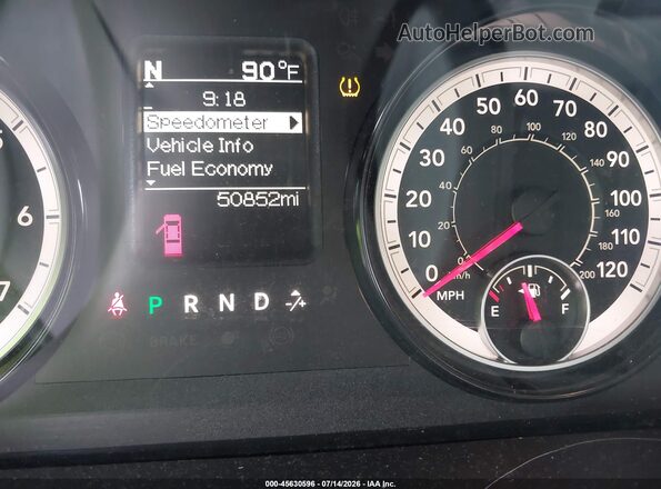 1C6RR6FGXJS324123 2018 RAM 1500 White 