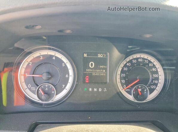 1C6RR6FT3GS376070 2016 RAM 1500 Silver Սարքավորումների վահանակի տեսք