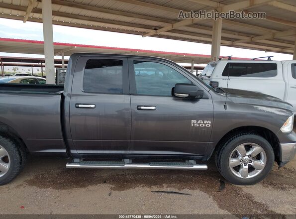 1C6RR6GG2JS249190 2018 RAM 1500 Gray Vista del cuadro de instrumentos