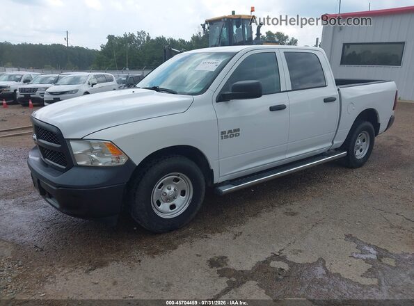 1C6RR6KG2JS285338 2018 RAM 1500 White წინა მარცხენა ხედი სამი მეოთხედიდან