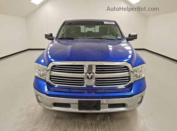 1C6RR6LT0JS334130 2018 RAM 1500 Blue Vista frontal