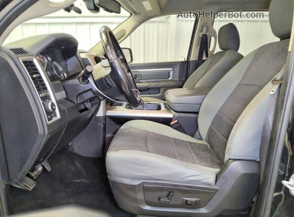 1C6RR6LT7GS194490 2016 RAM 1500 Black Front interior view