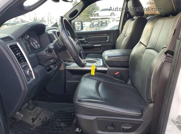 1C6RR6PT7GS169972 2016 RAM 1500 Белый Вид салона спереди