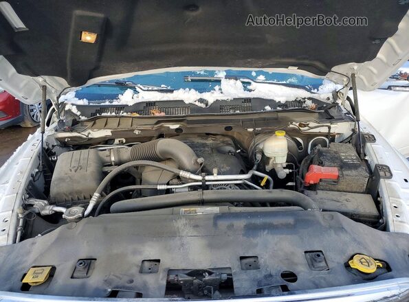 1C6RR6PT7GS169972 2016 RAM 1500 Белый Вид задней части салона