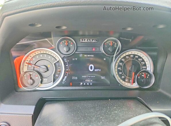 1C6RR6UTXGS284392 2016 RAM 1500 Blue Front interior view