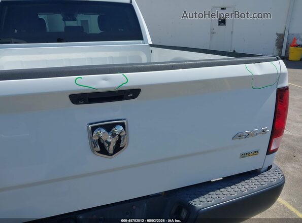 1C6RR7FG0HS826591 2017 RAM 1500 White ხელსაწყოთა პანელის ხედი