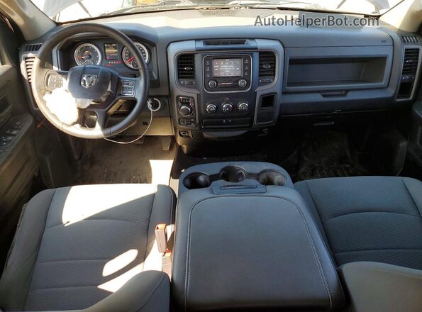 1C6RR7FT2HS828890 2017 RAM 1500 Black Vista del salpicadero