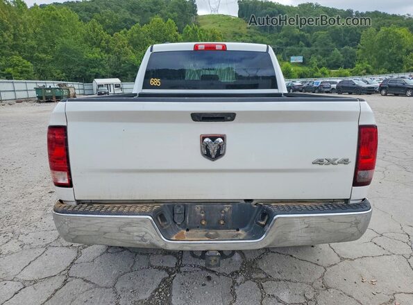 1C6RR7FT8JS183877 2018 RAM 1500 White უკანა ხედი