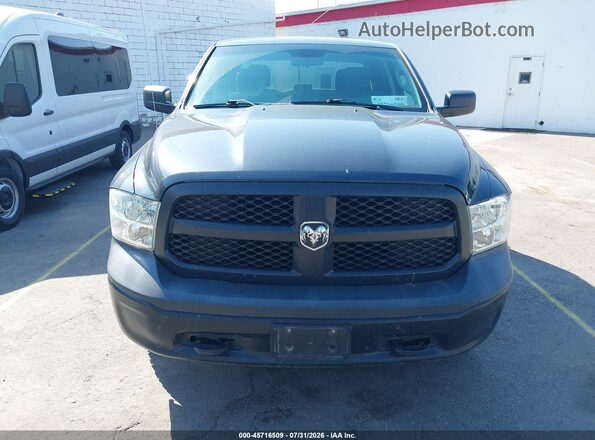 1C6RR7KG3HS599077 2017 RAM 1500 Gray უკანა სალონის ხედი