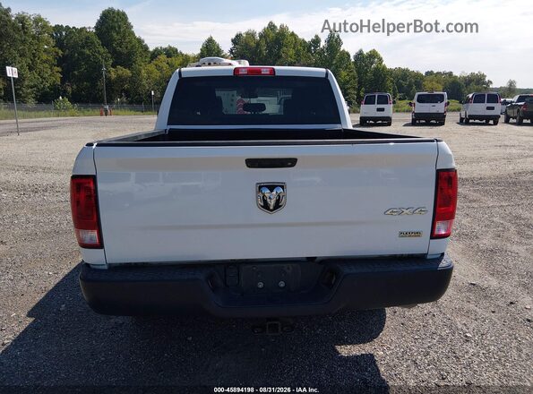 1C6RR7KG4JS300489 2018 RAM 1500 White 