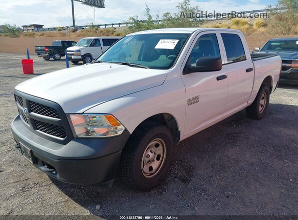 1C6RR7KG8JS297211 2018 RAM 1500 White Առջևի ձախ երեք քառորդ տեսարան