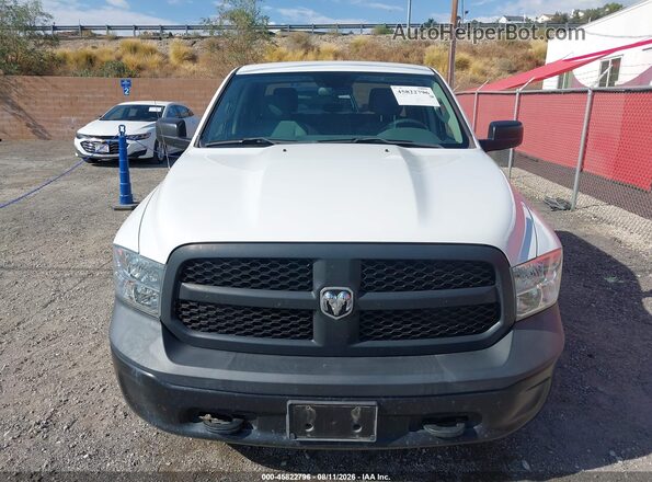 1C6RR7KG8JS297211 2018 RAM 1500 White Սարքավորումների վահանակի տեսք