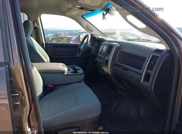 1C6RR7KG9KS640822 2019 RAM 1500 CLASSIC Brown Вид салону спереду