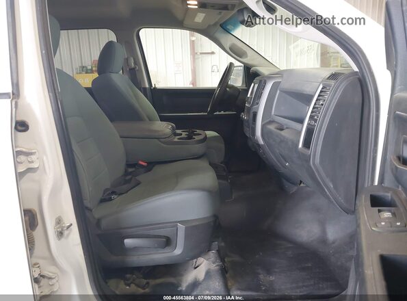 1C6RR7KGXGS327737 2016 RAM 1500 White Вид салону спереду