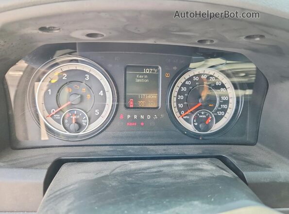 1C6RR7KM0KS726459 2019 RAM 1500 Silver Вид щитка приладів