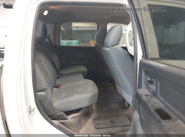 1C6RR7KT5JS319100 2018 RAM 1500 White Vista de la etiqueta del VIN