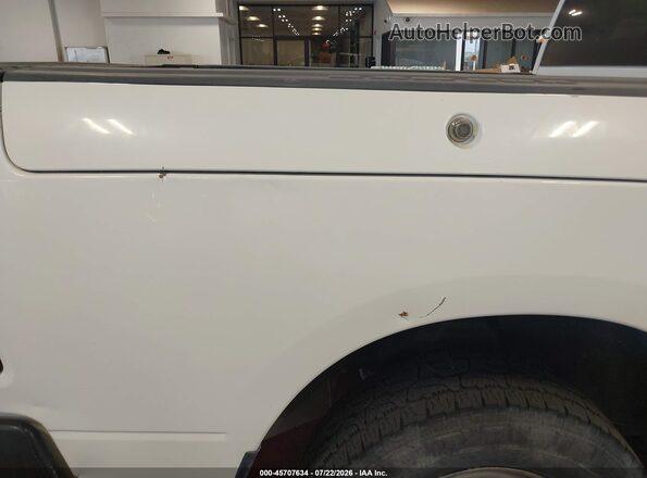 1C6RR7KT5JS319100 2018 RAM 1500 White 