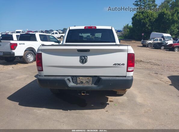 1C6RR7KT7JS318952 2018 RAM 1500 White 