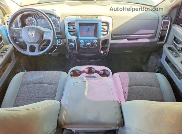 1C6RR7LG3KS596170 2019 RAM 1500 Белый Вид панели приборов