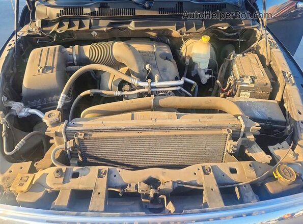 1C6RR7LT2GS266086 2016 RAM 1500 Gray Սալոնի հետևի տեսք
