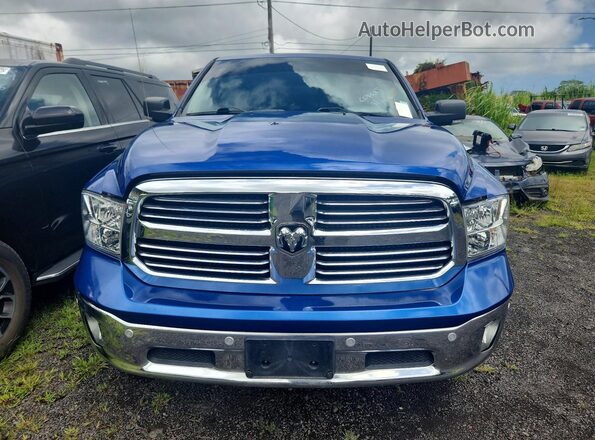 1C6RR7LT6JS322215 2018 RAM 1500 Blue Widok z przodu