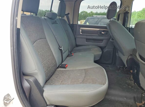 1C6RR7LT7HS537497 2017 RAM 1500 White Vista de los asientos traseros
