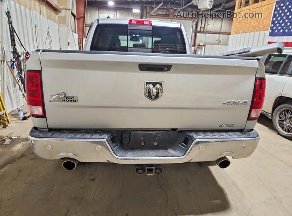 1C6RR7LTXHS700563 2017 RAM 1500 Серебряный Вид сзади