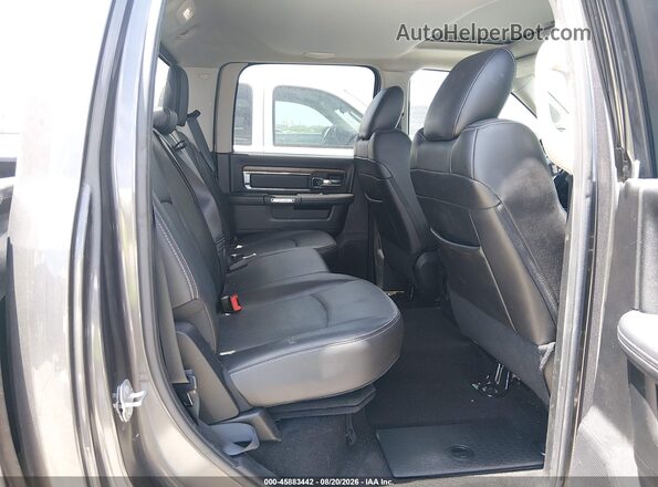 1C6RR7NT3GS210977 2016 RAM 1500 Gray Widok naklejki z numerem VIN