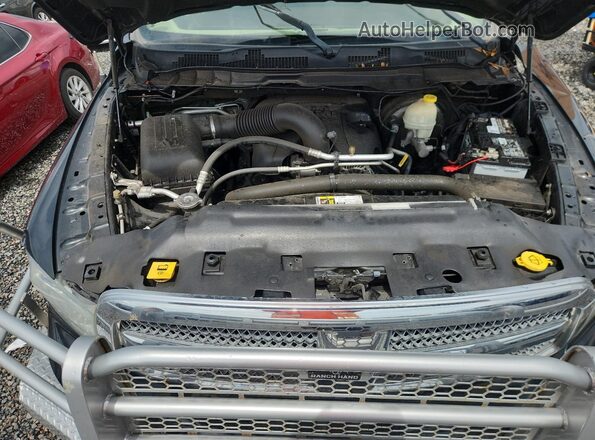 1C6RR7PT5GS364703 2016 RAM 1500 Black უკანა სალონის ხედი