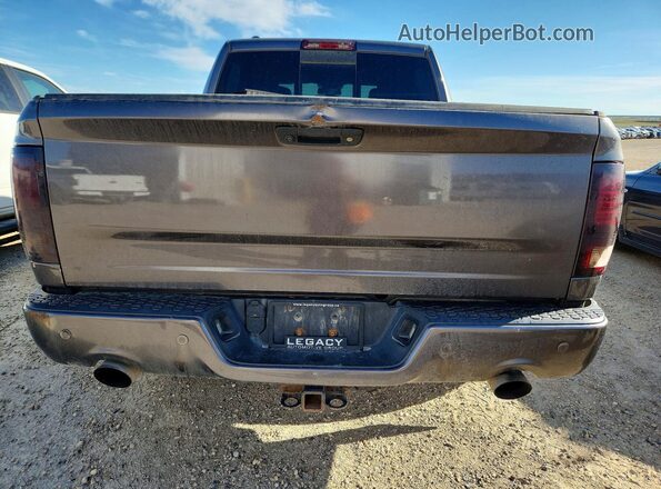 1C6RR7PT6GS138198 2016 RAM 1500 Gray Vista trasera