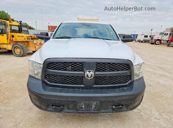 1C6RR7XT8JS329290 2018 RAM 1500 White Front view